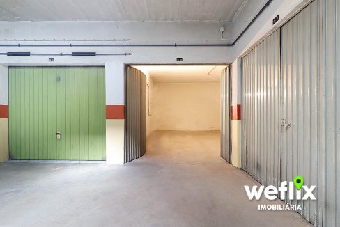 garagem massama box fechada - weflix imobiliaria 3b